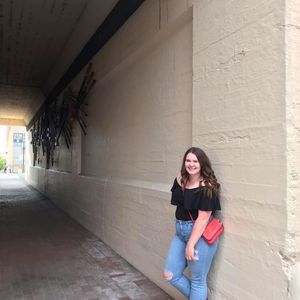 Meet your Posher, Hannah